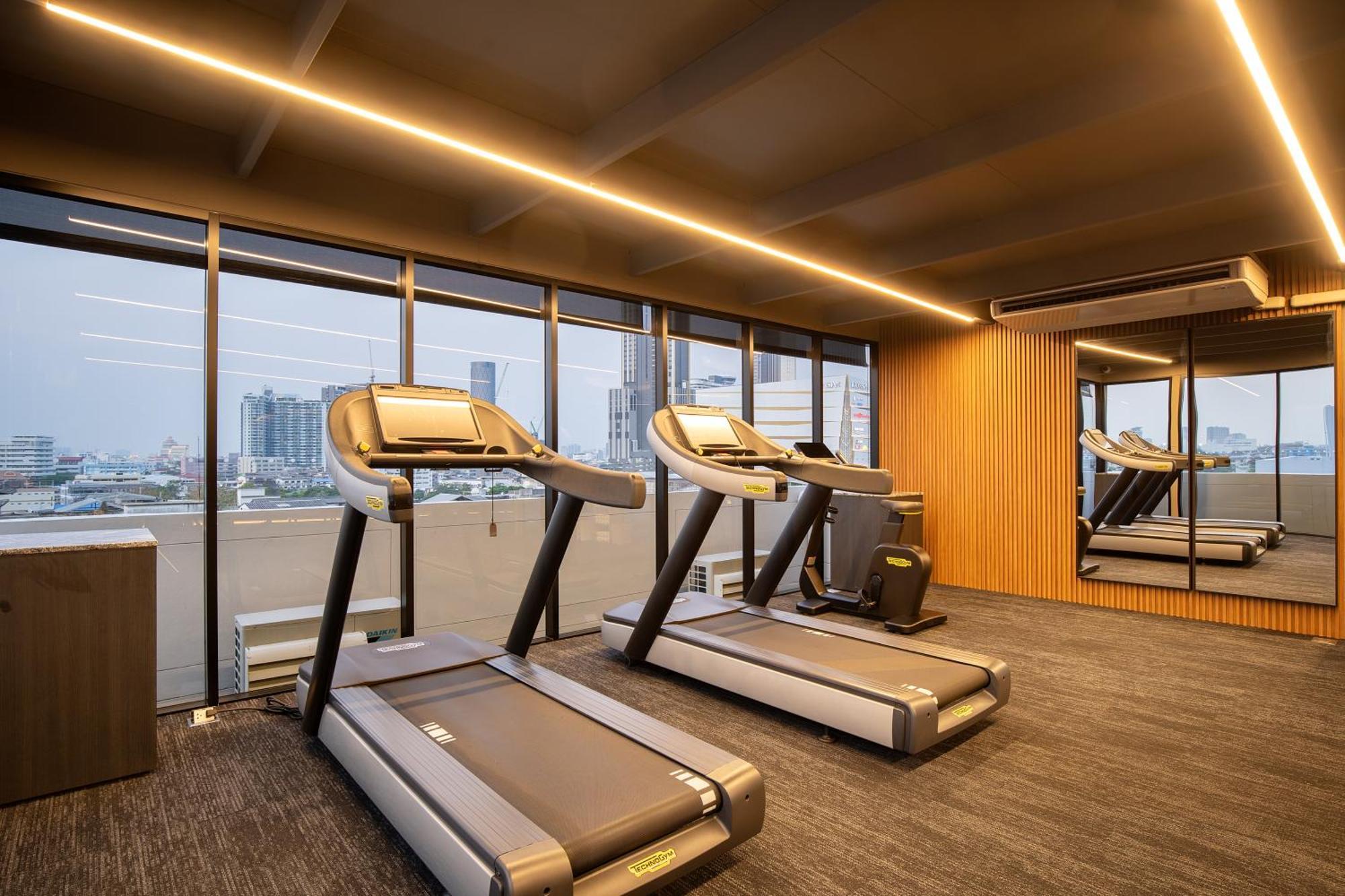 Saan Hotel Sathorn Bangkok Eksteriør bilde
